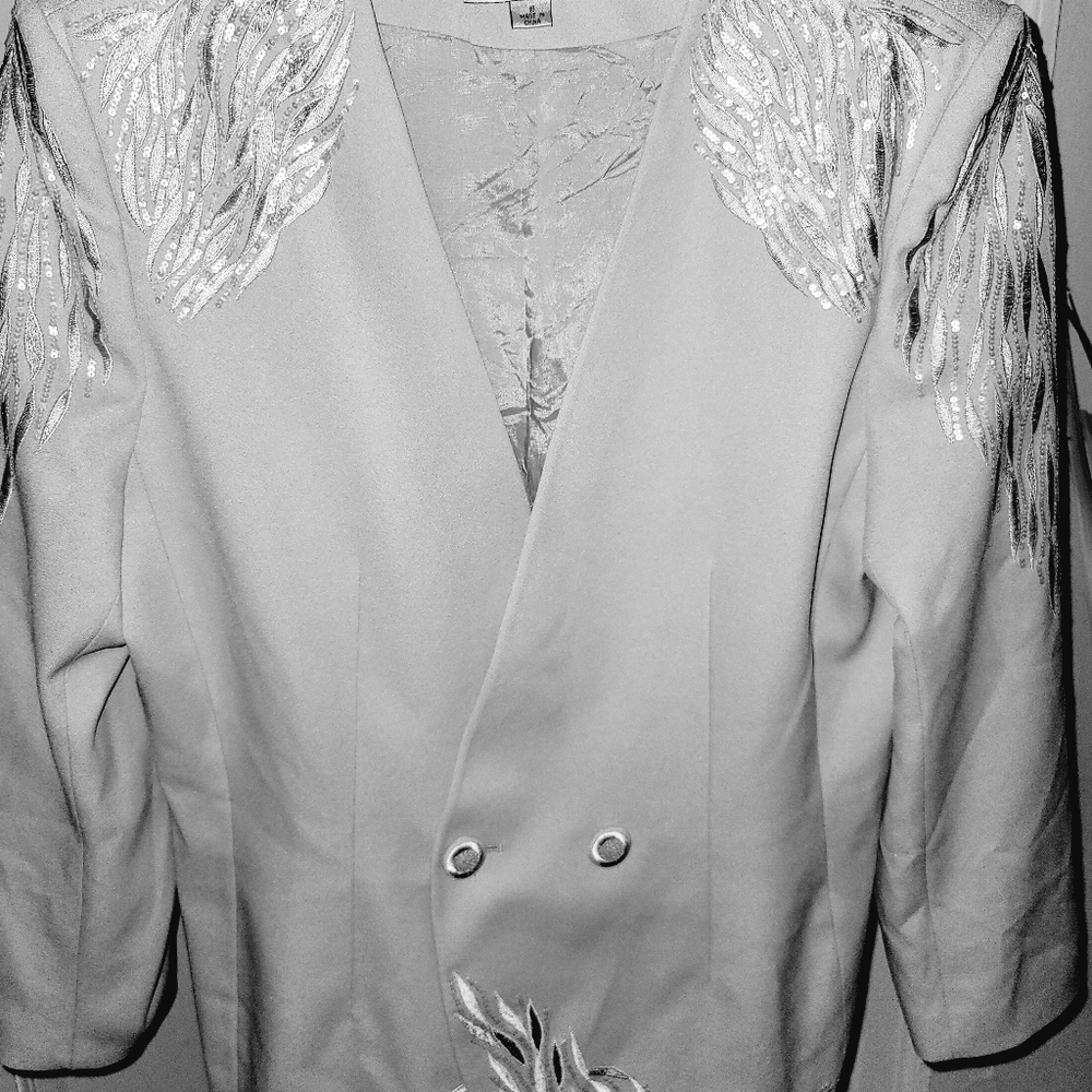 Women's dress suit